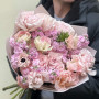 Пастельный нежный букет с анемонами «Зефирное вдохновение»