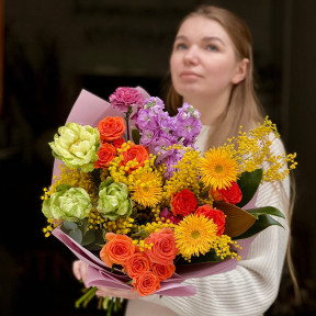 Яскравий різнобавний букет «Натхнення кольором»