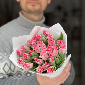 25 хвилястих рожевих тюльпанів у букеті «Цьомчики для Тетянки»