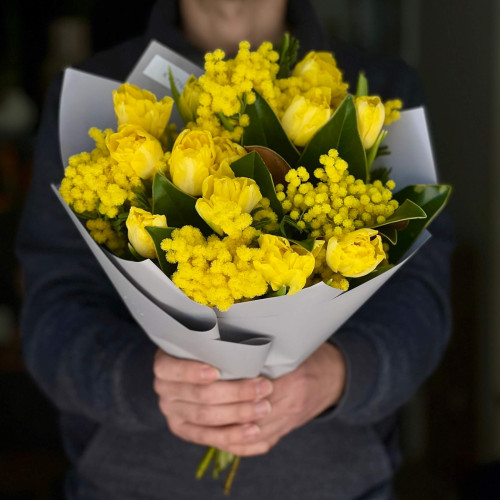 Sunny bouquet with Italian mimosa «Spring Palermo»
