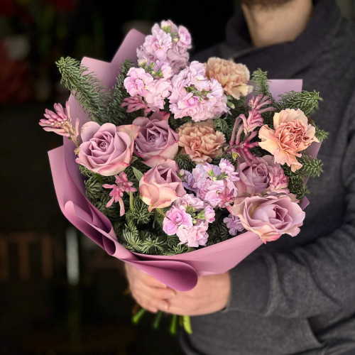 Зимовий букет з трояндою Memory Lane «Вечірня Прага»