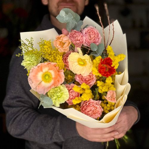 Delicate spring bouquet with papaver and mimosa «Italian Flair»