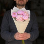 5 ніжно-рожевих півоній сорту Gardenia у букеті «Приємний комплімент»
