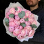 Мікс із 25 розкішних ранункулюсів та півоній у букеті «Рожева магія»
