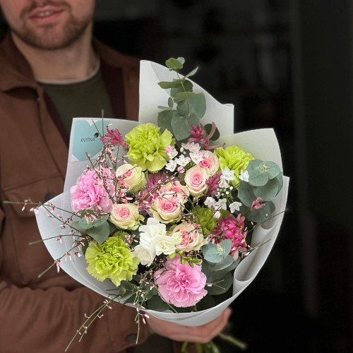 Ніжний букет із весняним настроєм «Тендітна Оксана»