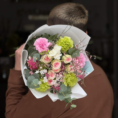 Ніжний букет із весняним настроєм «Тендітна Оксана»