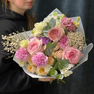 Ніжний букет з ароматними трояндами Pink O'Hara «Зачарована Оксанка»