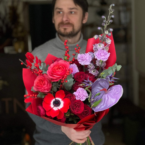 Контрастний букет в насичених тонах «Вечірня заграва»