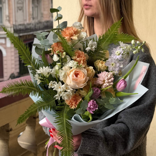 Екзотичний букет «Радісна посмішка коханої»