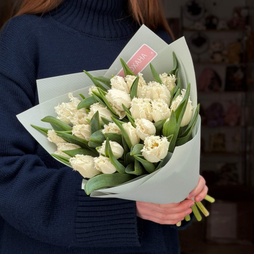 23 бахромчасті тюльпани в букеті «Чисті хвилі»