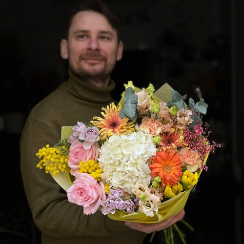 Барвистий букет в акварельних тонах «Світлі сподівання»