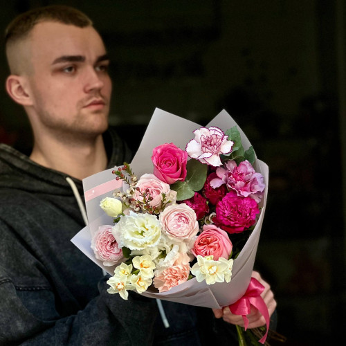 Тендітний ароматний букет «Комплімент для феї»