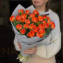 25 піоновидних тюльпанів Queensday у букеті «Вогонь жарптиці»
