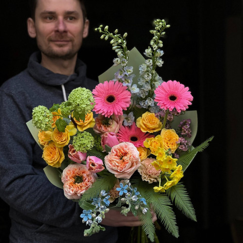 Різнобарвний веселий букет «Сни Аліси»