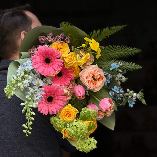 Різнобарвний веселий букет «Сни Аліси»