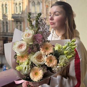 Запашний букет із парфумованою трояндою White O'Hara та туберозою «Нішевий парфум»