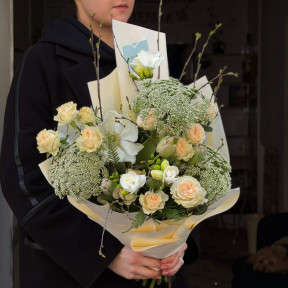 Цікавий букет з незвичними тюльпанами Vip Bandit «Зачарована Галюся»