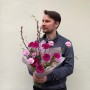 Весенний ароматный букет с яркими герберами «Эмоциональное пробуждение»