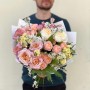 Нежный букет в персиковых оттенках «Ароматные абрикосы»