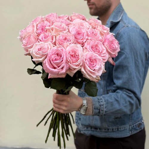 Півонієвидна троянда сорту Pink O'Hara
