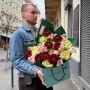 Незвичайний букет з ексклюзивною трояндою Veggie «Ароматне яблучко»