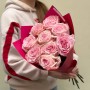 9 fragrant Pink O’Hara roses in the bouquet «Dawn Kiss»