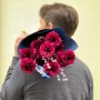 11 Brushmark Braga ranunculus in the bouquet «Mystery of the Night»