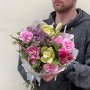 Ароматний весняний букет «Сяючі зірочки»