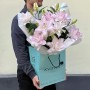 5 веток роскошной махровой лилии Roselily Anouska в букете «Очаровательная лилия»