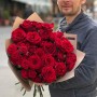 Exquisite rose bouquet «Petals of Desire»
