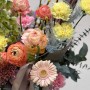 Весняна композиція в коробці з фрітілярією «Тропічна мелодія»