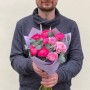 Sweet bouquet of 9 pink ranunculus «Cherry Silk»