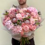 Romantic voluminous bouquet with proteas «Love Stars»