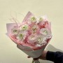 9 Cloni Success Favola Ranunculus in the bouquet «Gentle Breeze»