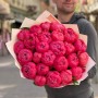 25 півоній сорту Coral Charm у букеті «Травневий шарм»