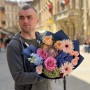 Яркий букет с гортензией и протеей «Океанический витраж»