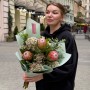Экзотический букет с протеями «Сердце дома»