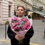 Кружевной весенний букет с маттиолой «Мамина ласка»