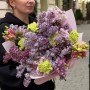 Воздушный букет с эустомой «Её крылья»
