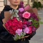 Ягодный букет с гортензией «Весь сад для тебя»