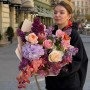 Роскошный букет с фаленопсисом и протеей «Венецианское очарование»
