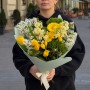 Солнечный букет с герберами «Яркие объятия»