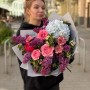 Lush bouquet featuring lilac «Starry Horizon»