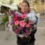 Lush bouquet featuring lilac «Starry Horizon»