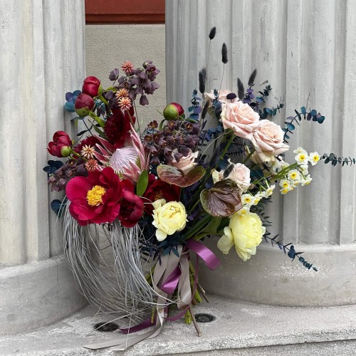 Fantasy Bouquet in Deep Tones «Night Song»