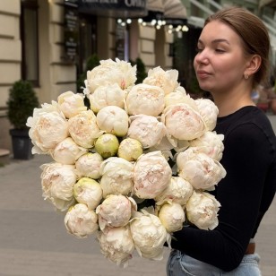 Bowl of Cream Peonies