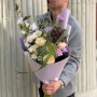 Цікавий букет з фрітілярією «Чарівна Оленка»