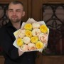 Розкішне поєднання півоній Pastel Elegance та півонієвидної троянди Catalina у букеті «Абрикосовий мед»