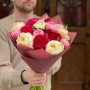 Элегантный микс из 15 пионов в букете «Желанный десерт»