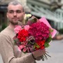 Vibrant bouquet with hydrangea «Glowing Embers»